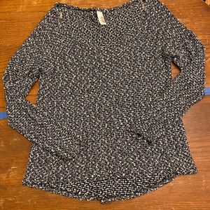 Francesca’s Black and White Knit Sweater